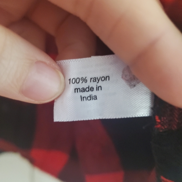 Button down top🍒 - Picture 8 of 11